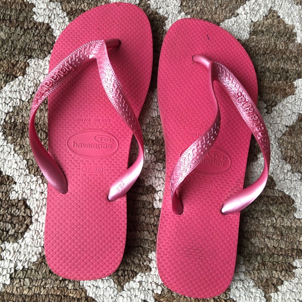 Pink Haviana flip flops 💕 - Picture 3 of 5